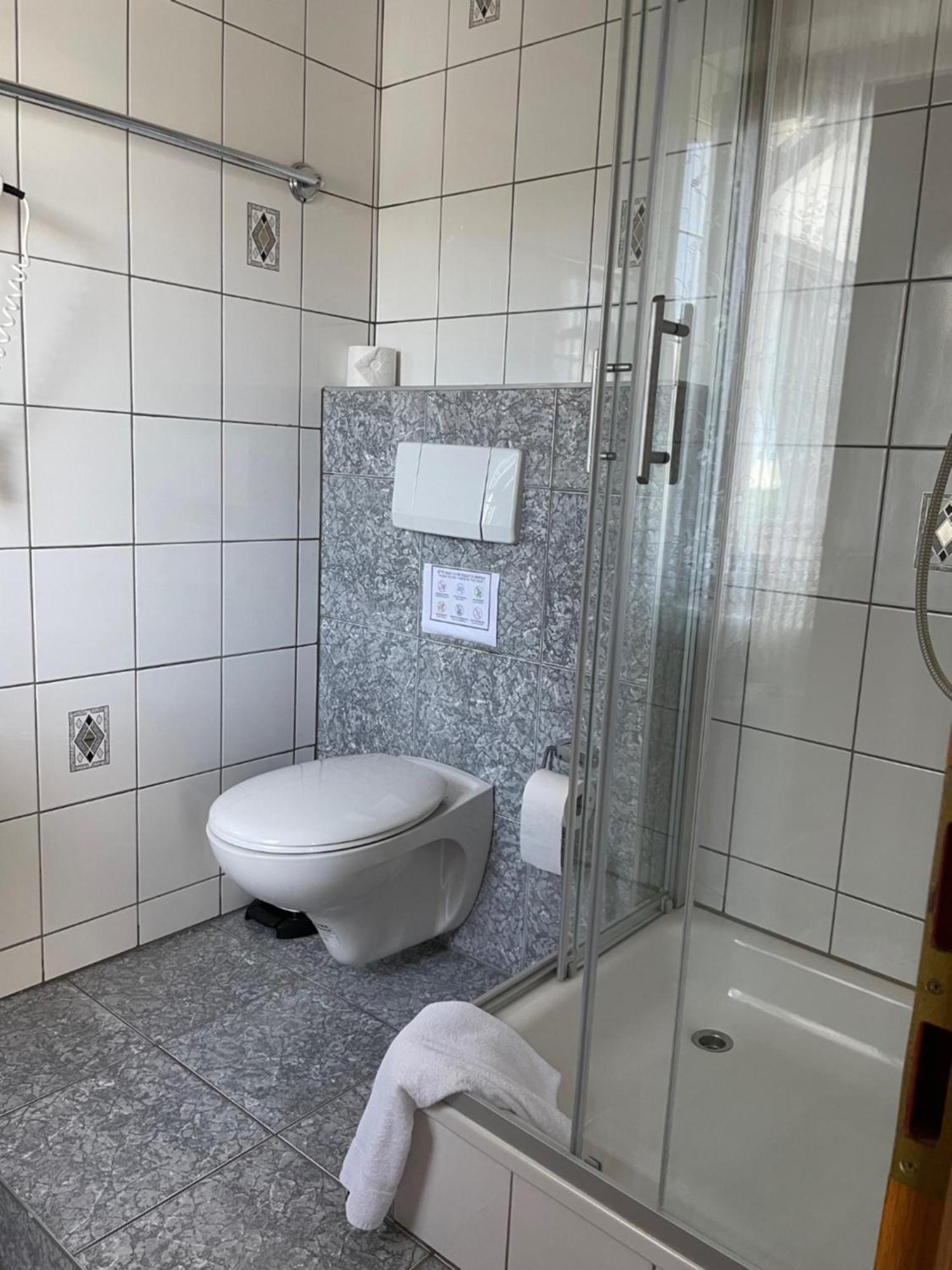 Hotel Schaefer Siegen Bagian luar foto