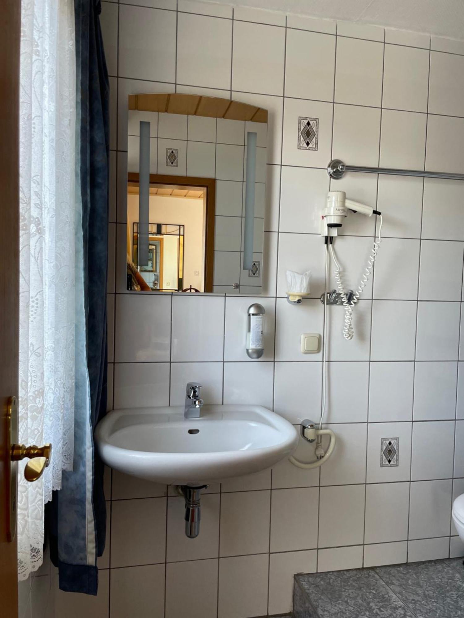 Hotel Schaefer Siegen Bagian luar foto
