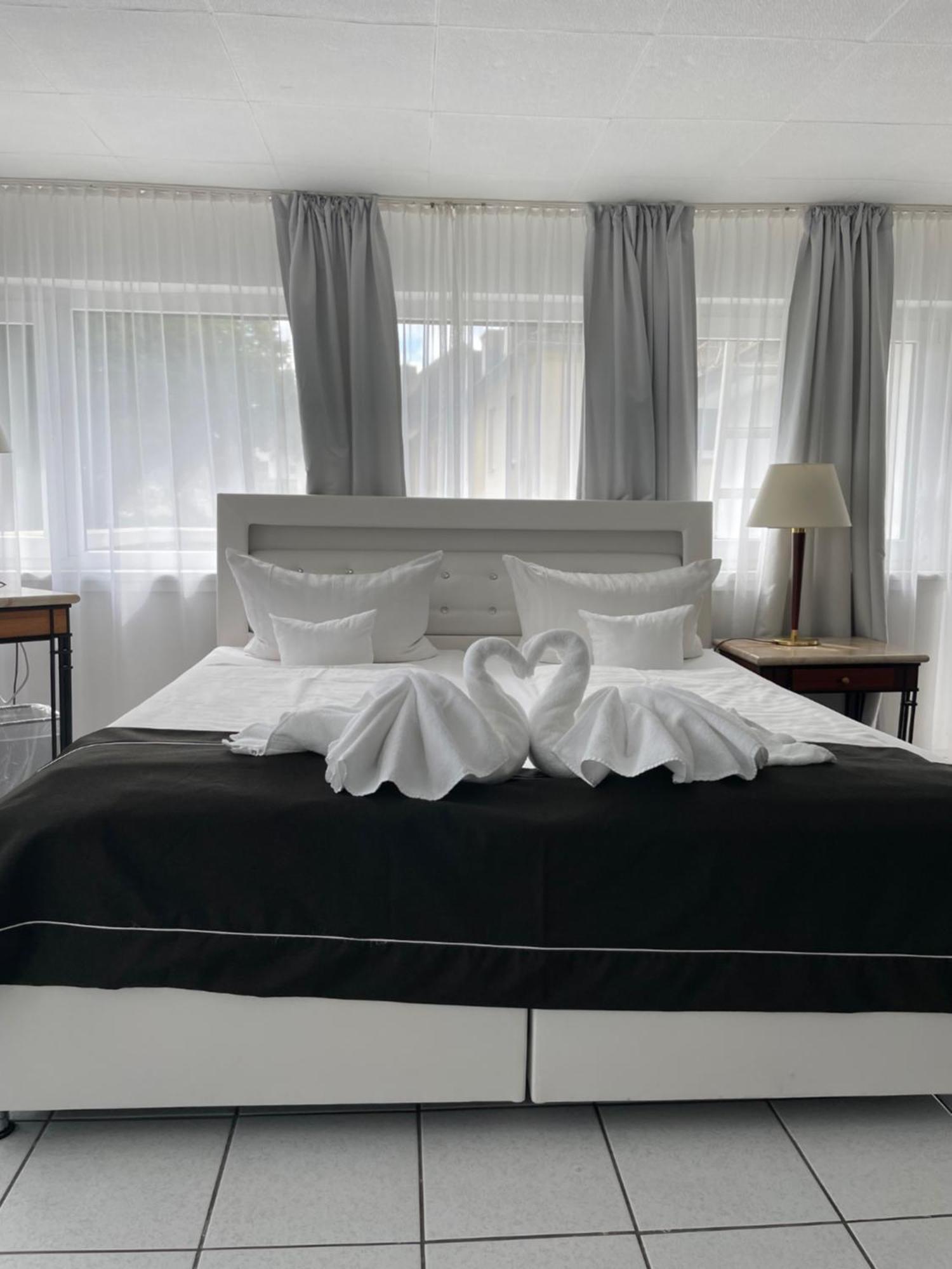 Hotel Schaefer Siegen Bagian luar foto